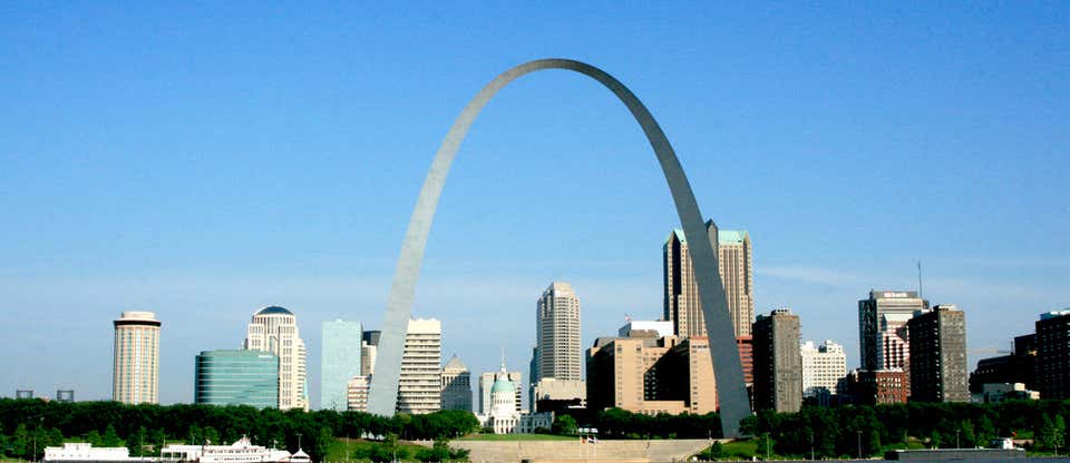 Ribs, Rivers, and Really Big Slides:  48 Hours in St. Louis