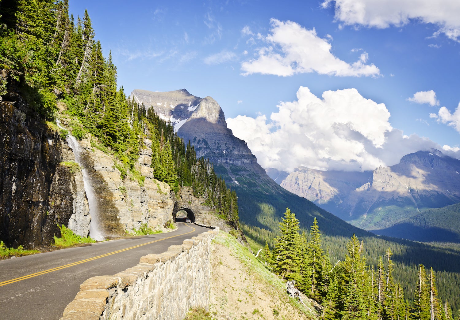 An adventure-of-a-lifetime drive from Yellowstone to Glacier